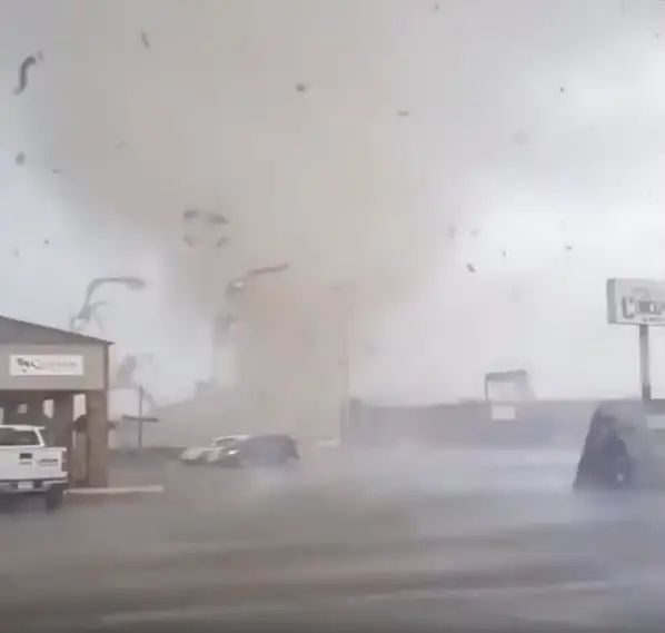 tornado arkansas March 28 2020