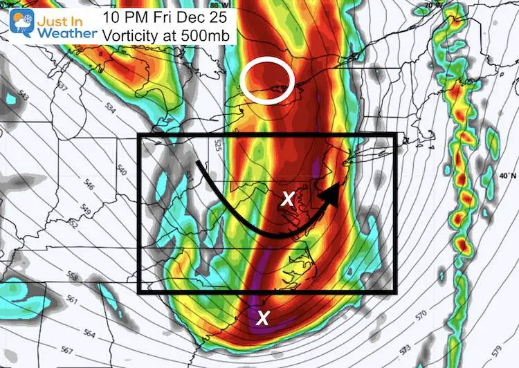 December 25 weather snow jet stream vorticity 10 PM